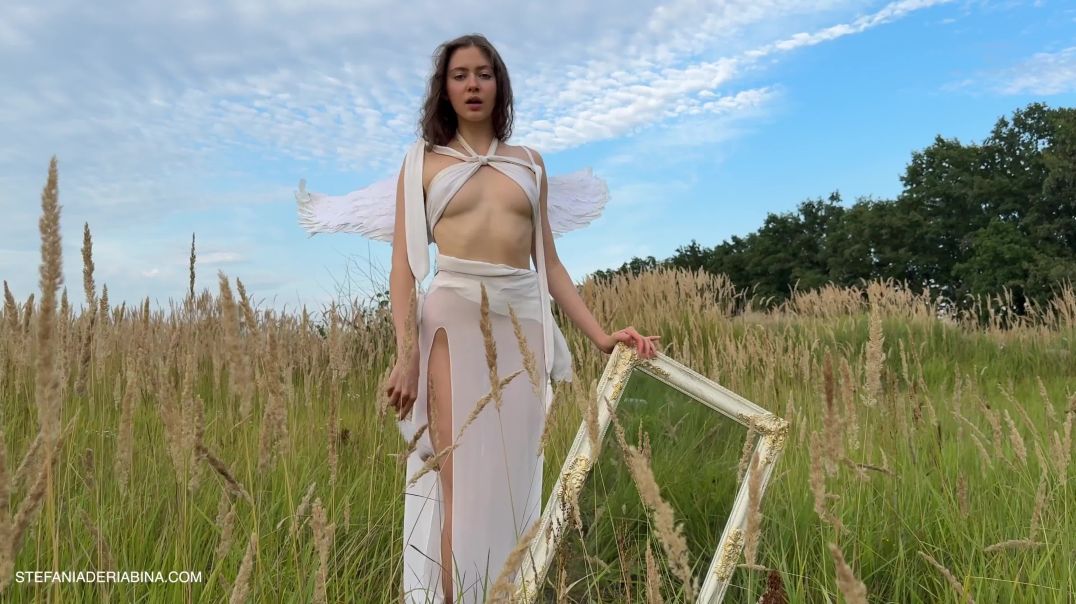 Performance - Fashion With Stesha August 2025 – Stefania Deriabina