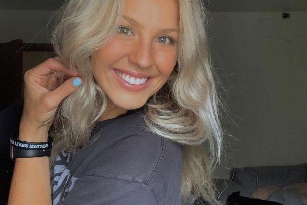 Fallyn Yonish Snaps Nudes Leaks Amateur