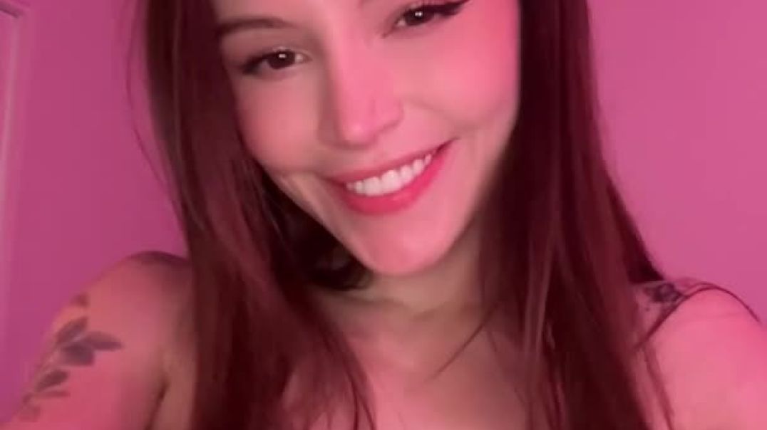 ⁣Dainty Wilder - Still Tipsy From Tequila & Too Turned On To Sleep