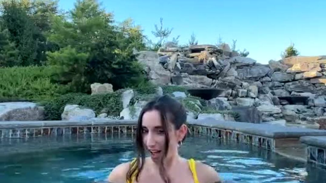 ⁣Christina Khalil Mini Livestream October 2025 Video Leaked