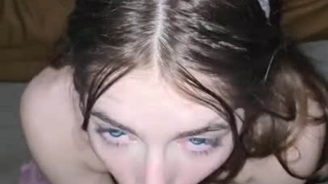 ⁣Playful_innocence Hot Threesome With Adorable Lilly