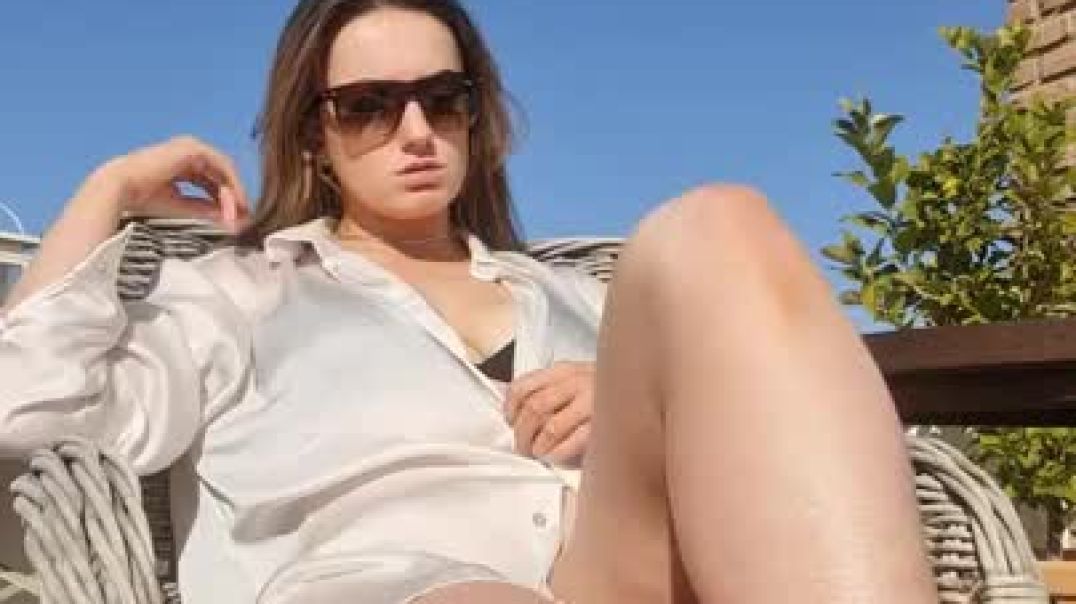 Meg Turner Fingering Pussy In The Sunshine