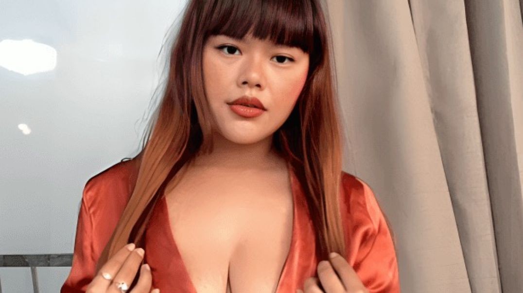 ⁣Rowhi Rai Nudes Pressing Boobs in a Red Bikini & Shower